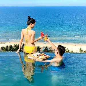 Hotel Santa Luxury Da Nang